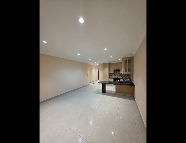 3 BEDROOM APARTMENT FOR SALE IN WARNER BEACH